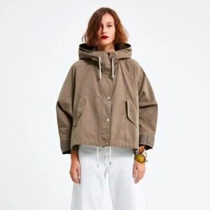 ZARA Oversized Cropped Lightweight Hooded Jacket Olive Green XS